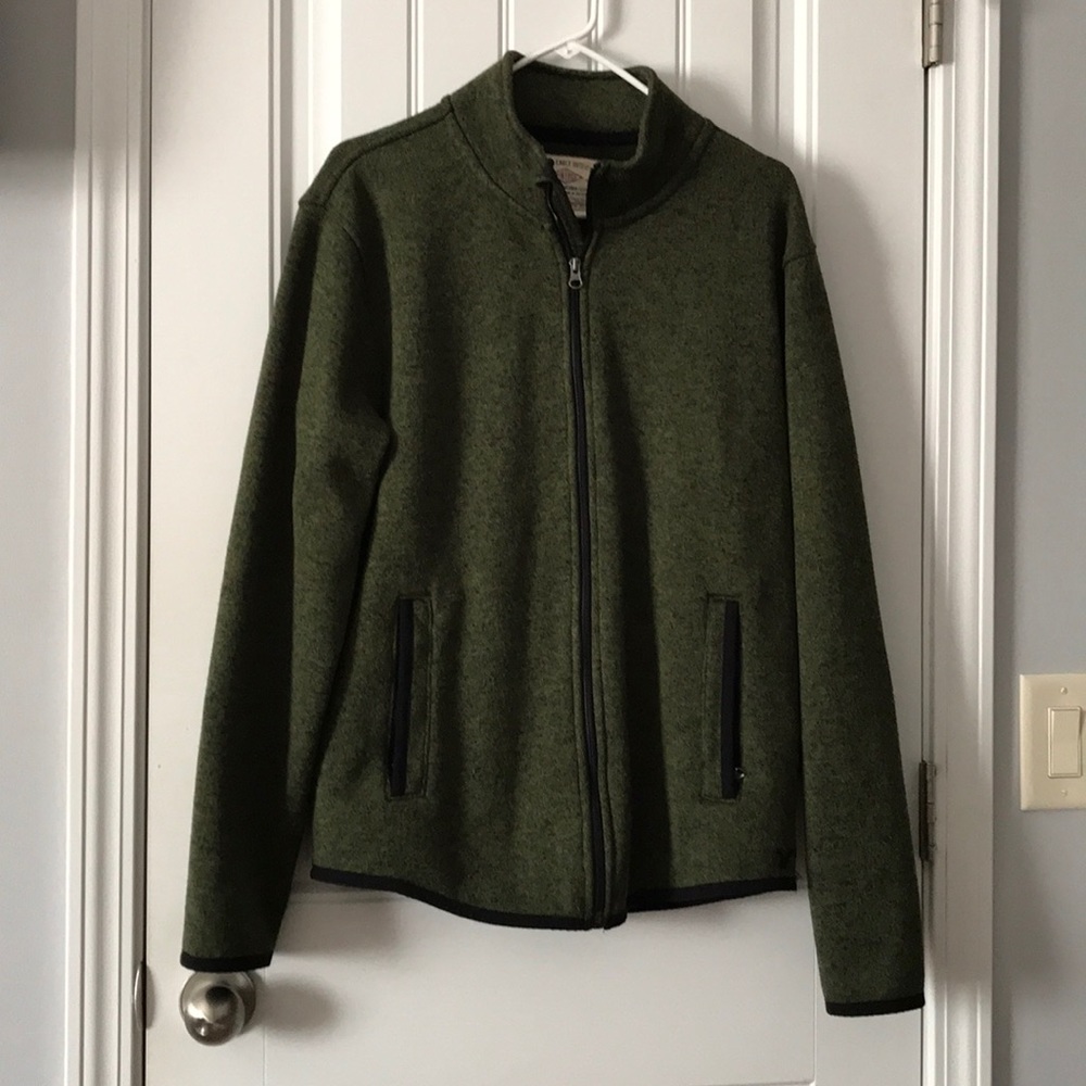 American eagle fleece jacket